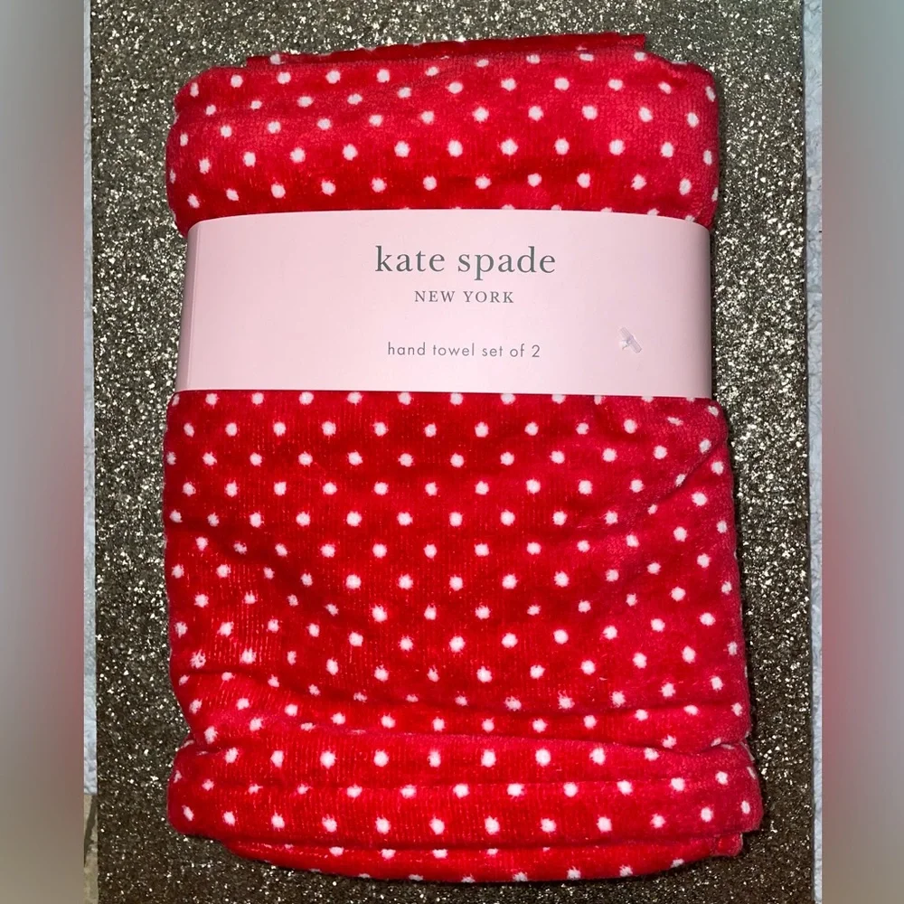 🎉HP🎉New! Kate Spade Red Dot Cotton Hand Towels 2 Pc 18”x28”♥️